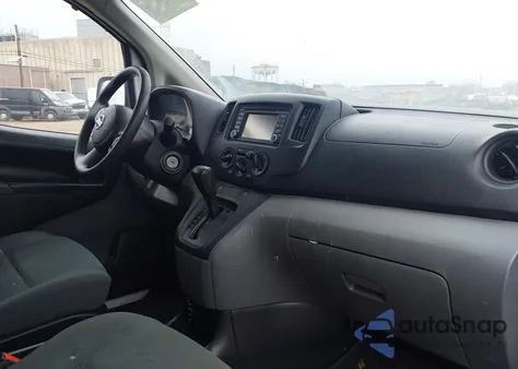 2016 Nissan Nv200 Sv z USA, uszkodzony, nr VIN 3N6CM0KN1GK701088